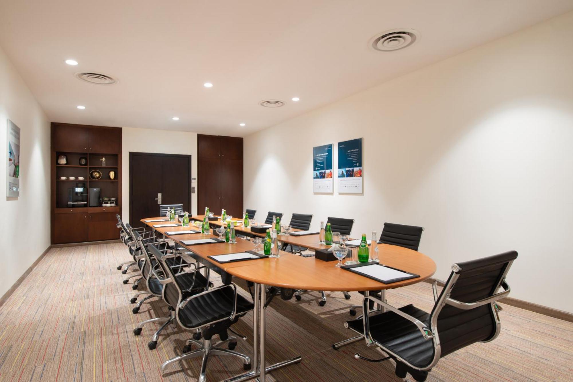 Holiday Inn Riyadh Al Qasr By Ihg Exterior foto