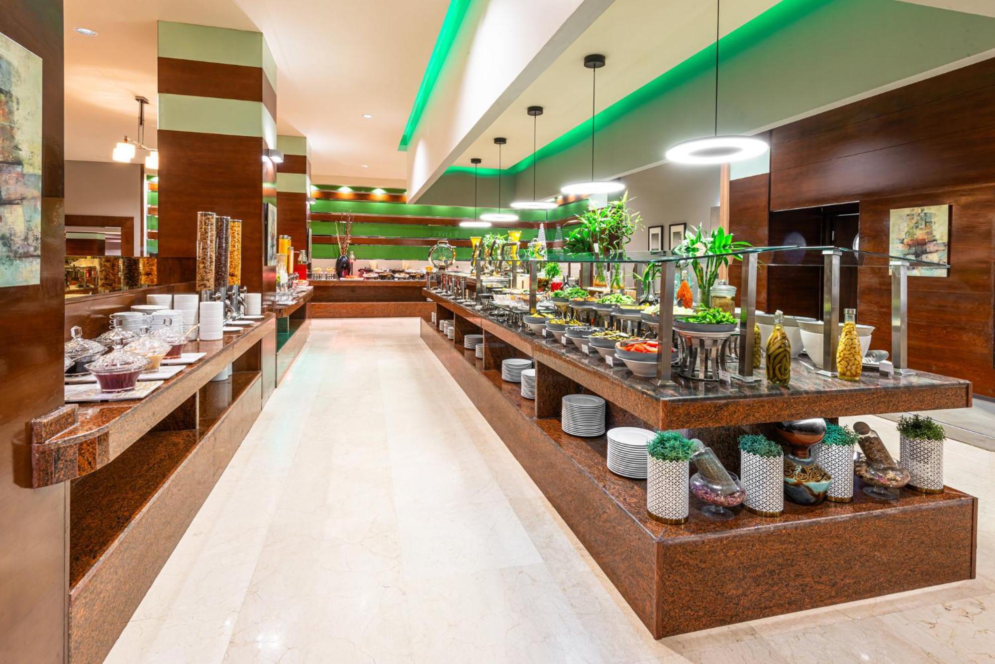 Holiday Inn Riyadh Al Qasr By Ihg Exterior foto