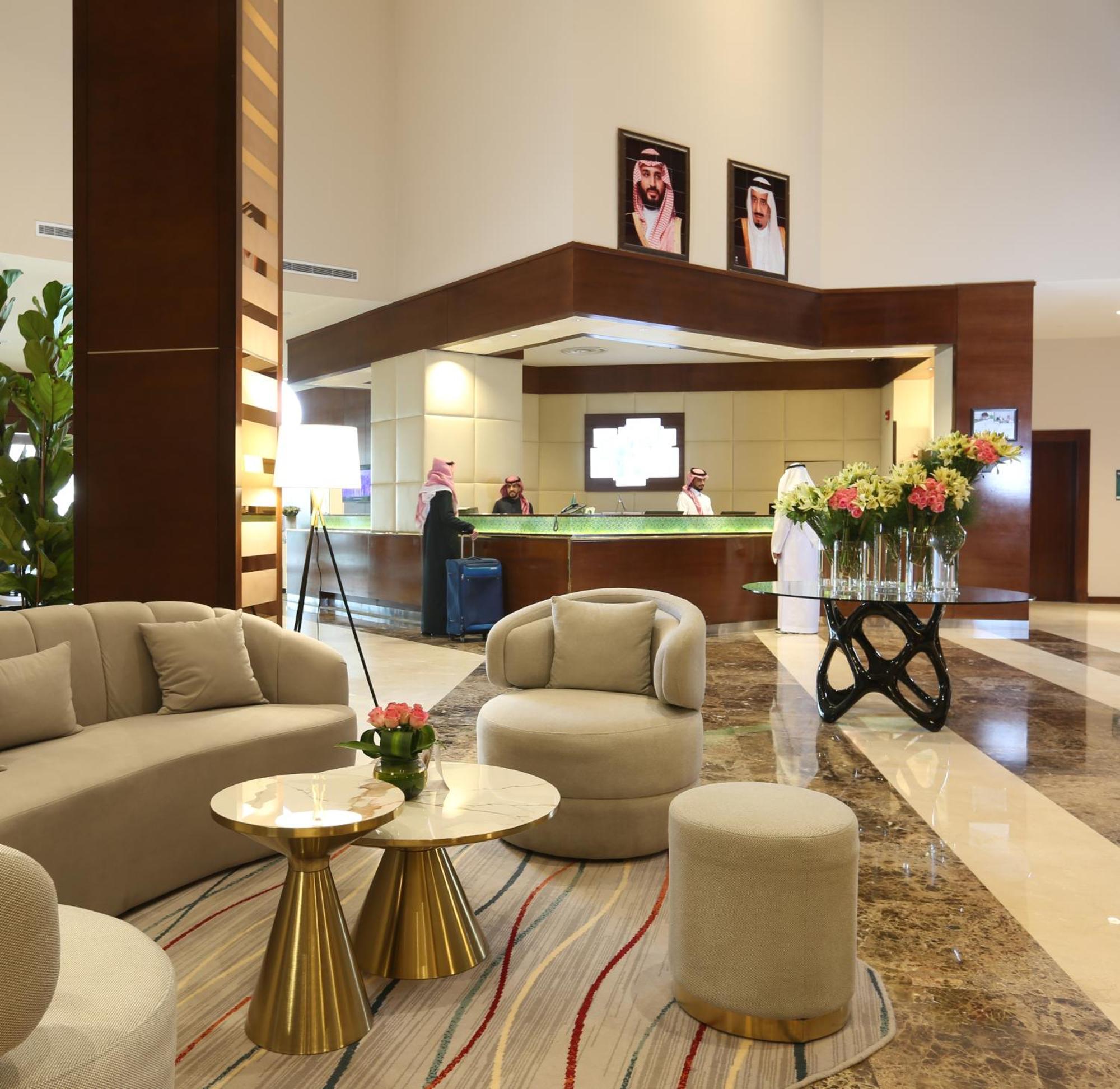 Holiday Inn Riyadh Al Qasr By Ihg Exterior foto